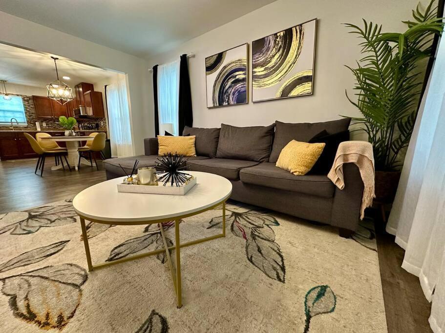 Cozy And Luxury Home Raleigh Dış mekan fotoğraf