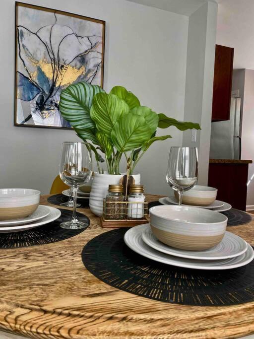 Cozy And Luxury Home Raleigh Dış mekan fotoğraf